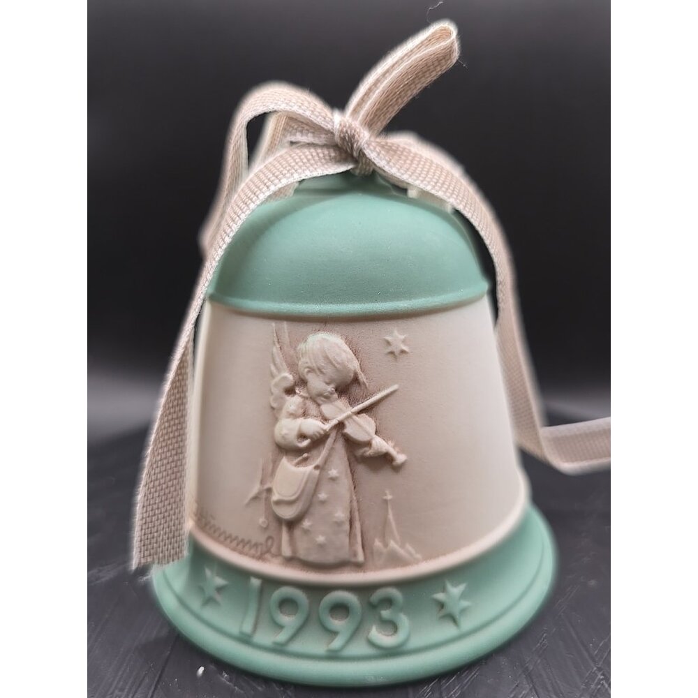 1993 Hummel Goebel Christmas Bell – 1st Edition – Little Boy Playing Music Mint